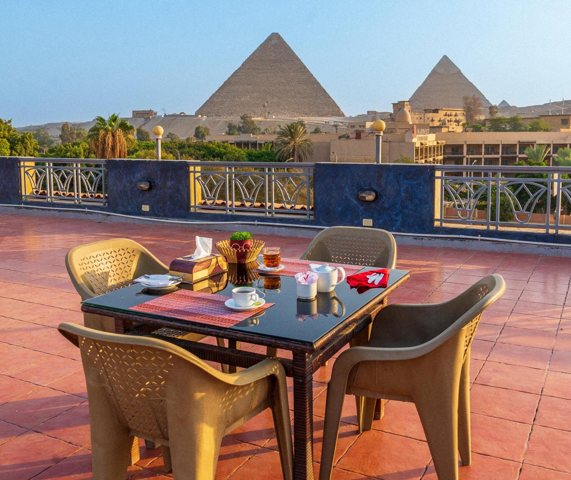 Regency Pyramids Hotel El El Cairo Exterior foto