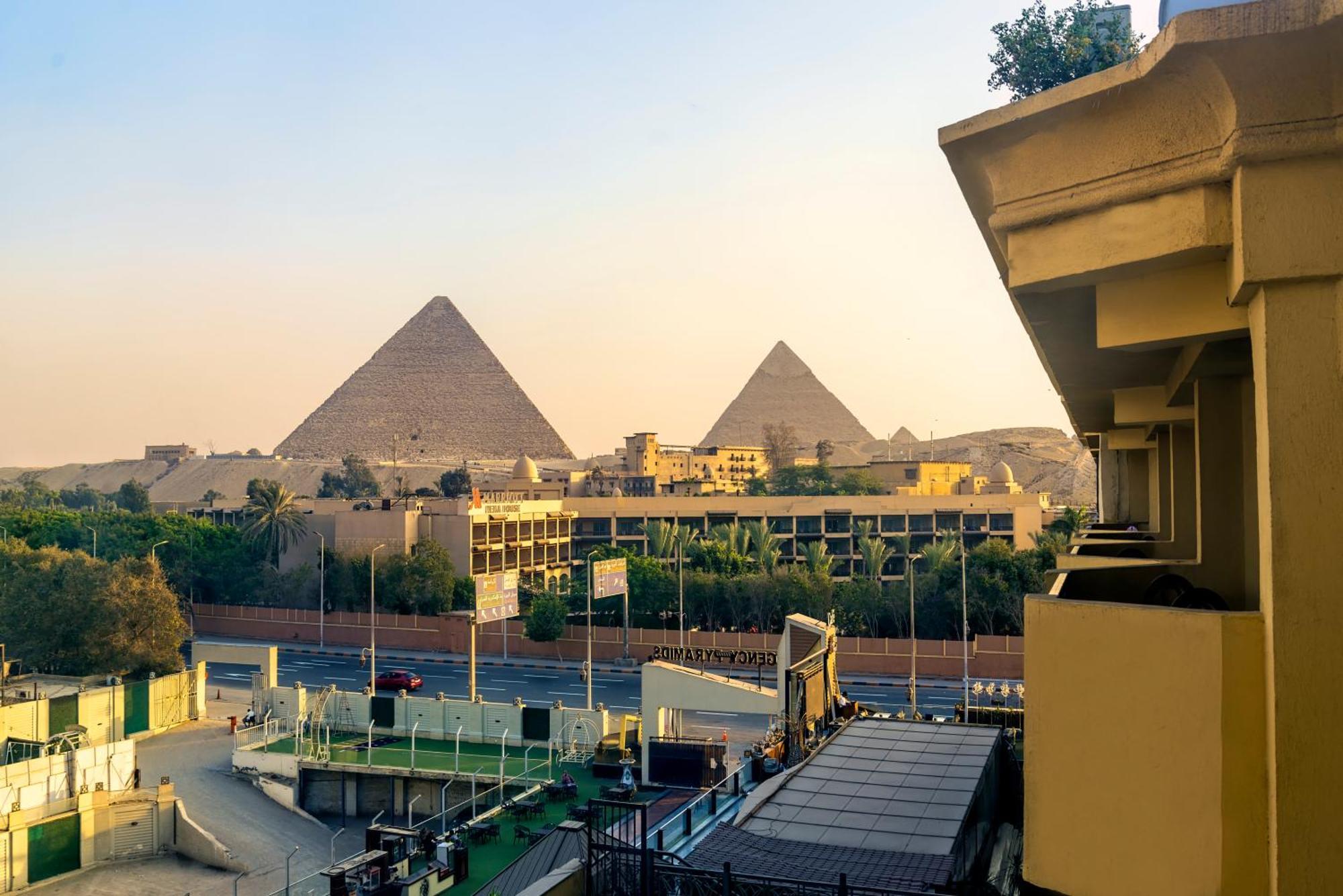 Regency Pyramids Hotel El El Cairo Exterior foto