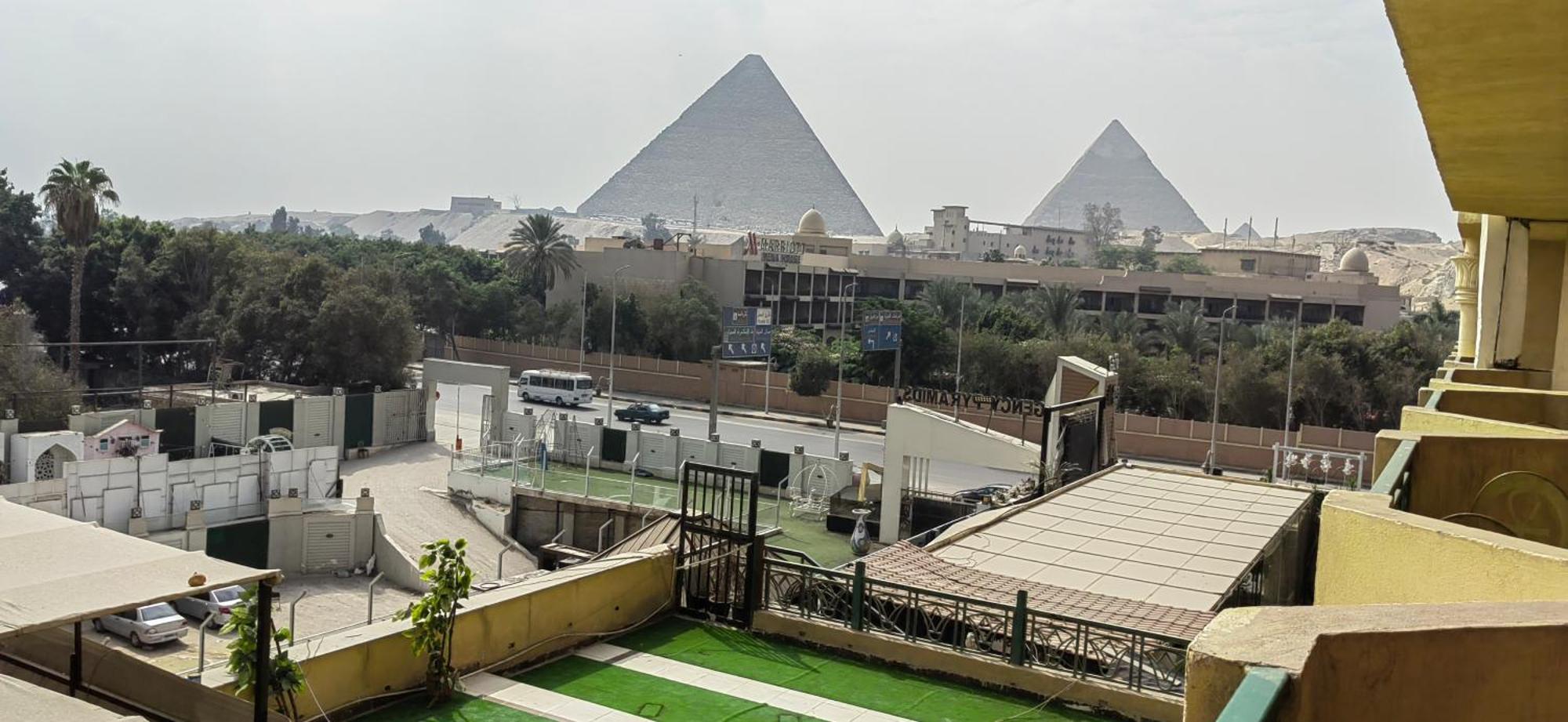 Regency Pyramids Hotel El El Cairo Exterior foto